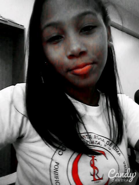 anayalizzz's tweet photo. #FirstClassDay #Yesterday #OrangeKiss #Colegio #Bored #ClasesDeEspañol #Dania 😂😂😂 #PerfectlyImperfect http://t.co/sIK1krv9UC