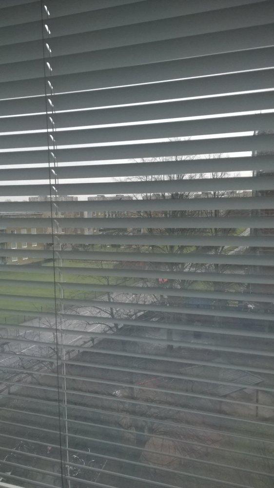karimikko's tweet photo. A rainy day...still in bed... http://t.co/sJztLGk9Xv