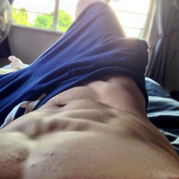 hotguy169's tweet photo. Well hello there ;)
#abs #obliques #fitfam #shred #boy #southafrica  #absofsteel http://t.co/FiPOyhx5ub