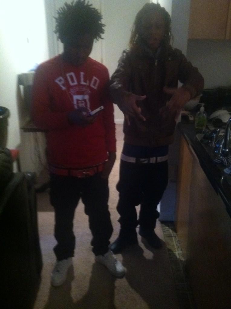 2robb4's tweet image. 🍧 #coolred 😈