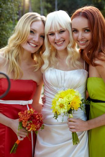 10 ways to propose to your bridesmaids... bit.ly/1BGYi7w