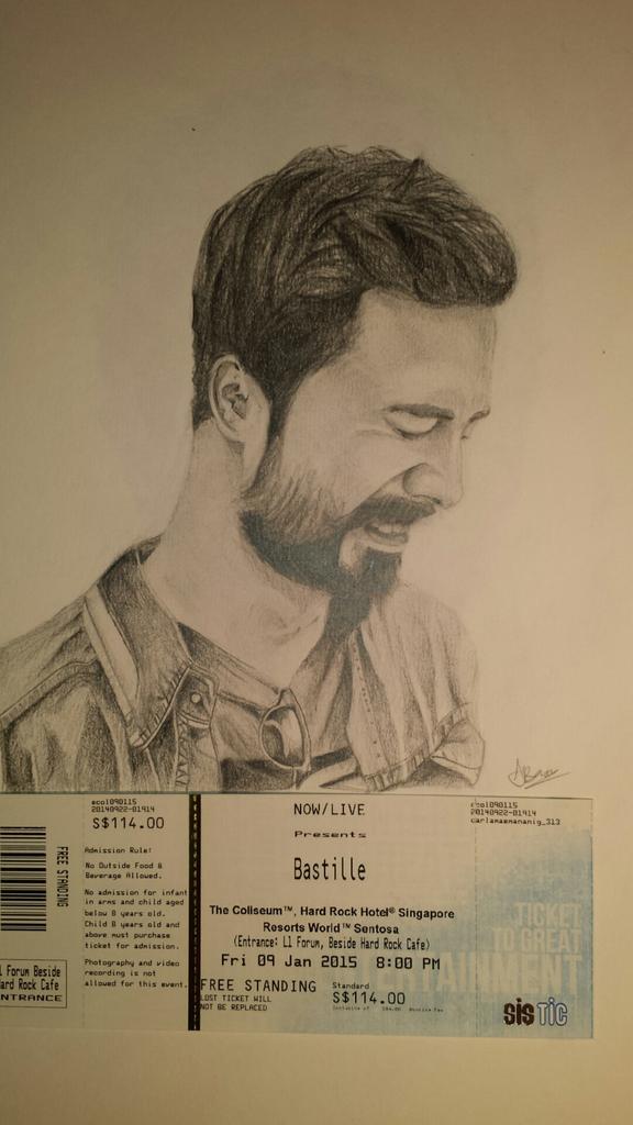 thelittleb09's tweet photo. @Kyle_JSimmons I met you at the soundcheck but couldn't give you my drawing :( It was awesome to meet you :D http://t.co/hgps6EVy6J