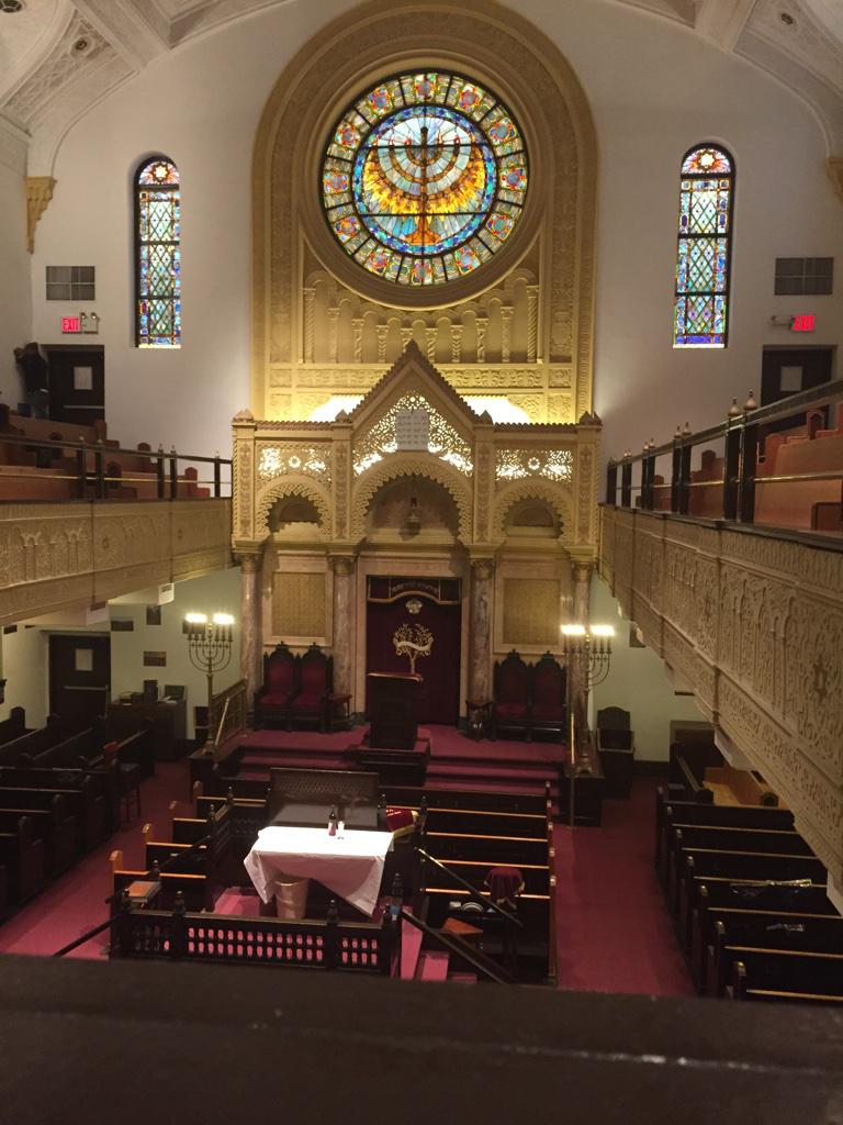 Praying for the Jews of France. #acheinu