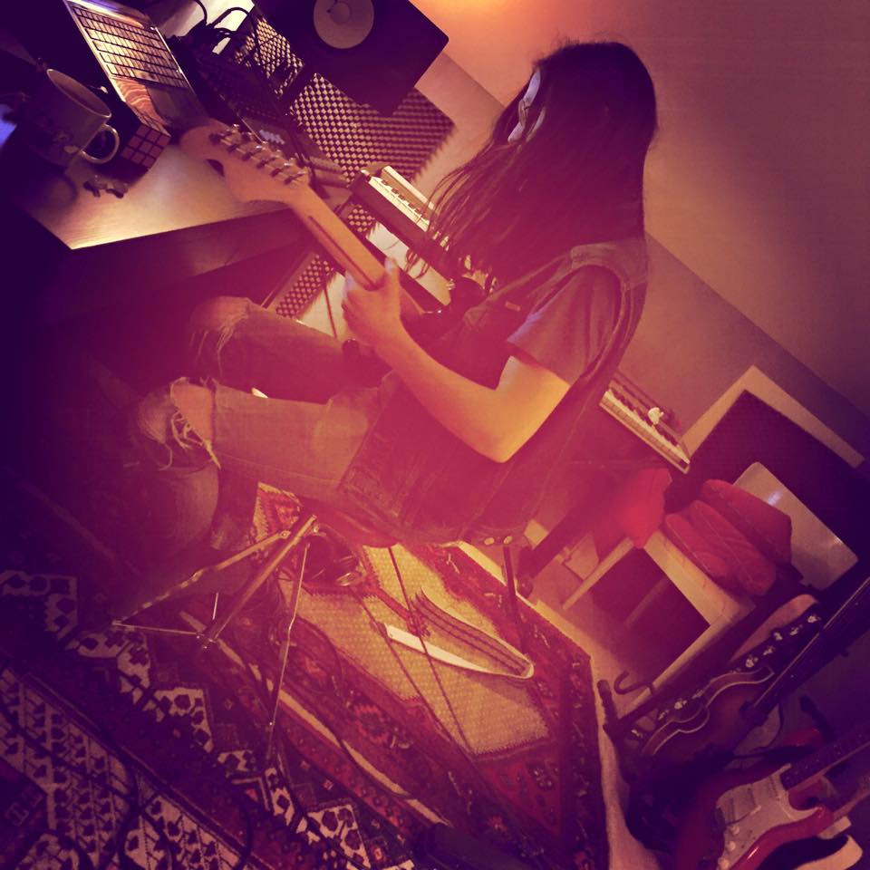 Working on a #Fleetwoodmac cover!
#music #70s #Mamon