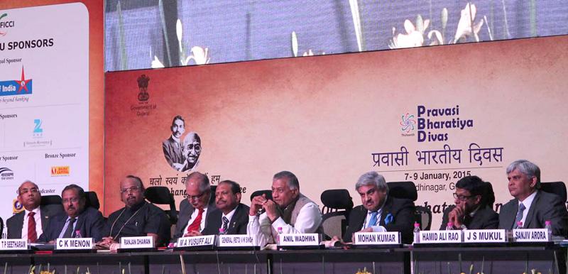 MoS for External Affairs & Overseas Indian Affairs, @Gen_VKSingh at panel discussion during @PBD2015