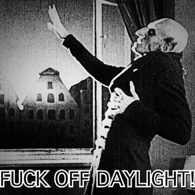 TheBloggingGoth's tweet photo. Uncle #Nosferatu tells it like it is! #evildaystar #RealVampiresHaveTalons http://t.co/rPigfkAZIm