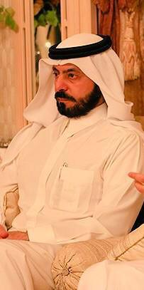 #الأمير_نايف_فواز_الشعلان

نابغة في هذاالزمان ولم يتكلم عنه أحد

2باكلوريوس
2ماجستير
2دكتوراه

وفوقها جنن امريكا