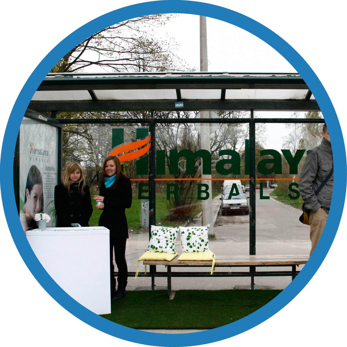 Airginity's tweet image. ‘’Airginity’’ printed and installed ‘’Himalaya Herbals’’ advertisement for a bus stop. #airginity #printing #advert