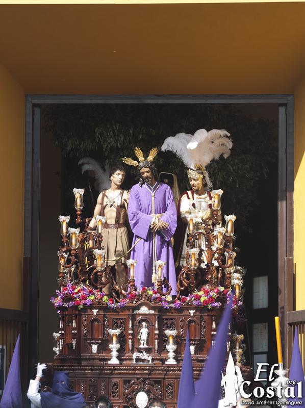 ElCostalorg's tweet photo. ¡Buenas tardes amigos Cofrades! Faltan 77 días para el Viernes de Dolores. http://t.co/R3PNPVtdqQ