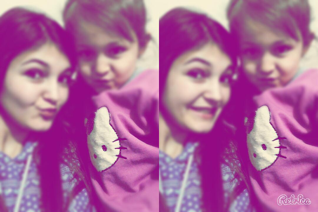 Smaipk's tweet photo. Senin #hellokittye olan  hayranlığının  beni öldürecek ablasının sarı gülüü :D http://t.co/OaucPHn2Ct