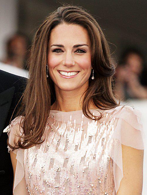 Happy 33rd Birthday, Kate Middleton! Now, what can we possibly get a princess for a gift?! 