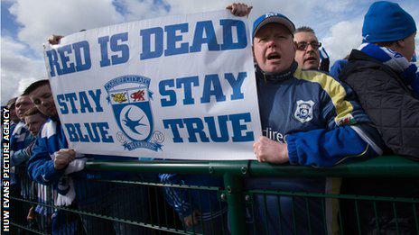 BBCSportWales's tweet photo. Cardiff City will return to playing in traditional home blue strip with Bluebird on new badge http://t.co/RoomM5TFAV http://t.co/AQV6AJbI1y