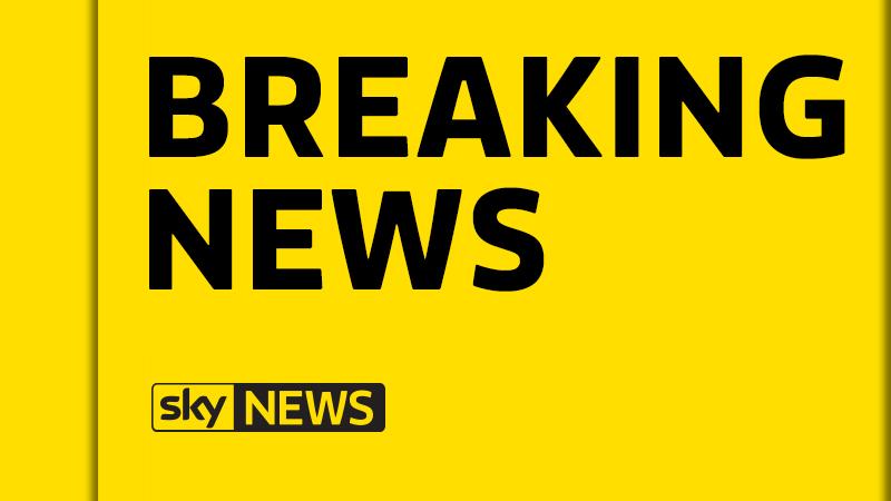 SkyNews tweet picture