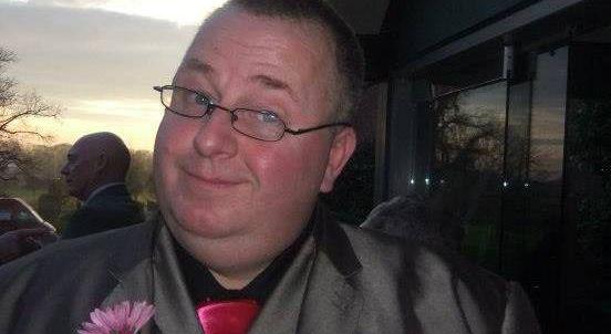 CheshireLive's tweet photo. Watch video of @ChesterFC fan Kevin Whalley's moment of Madness @MadnessNews on the terraces http://t.co/Ak2pwgQiSZ http://t.co/RsNUw4NyEk