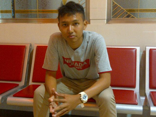 ErvanUbay's tweet photo. muka melassss!! http://t.co/VJfgHgPMLO