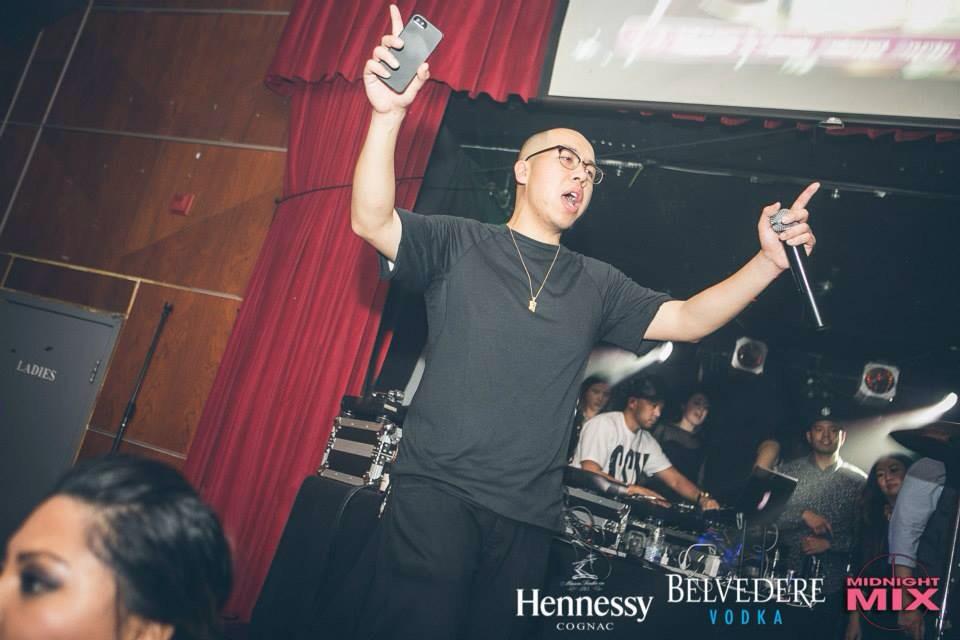 SolePurpose's tweet photo. A few pics from #MidnightMixParty #MMXNYE at Revival! Had a great time that night! http://t.co/Hrqx3T7Rp1