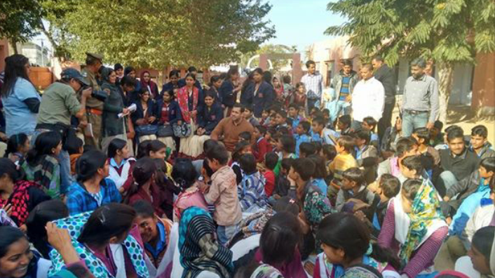 Embedded image permalink