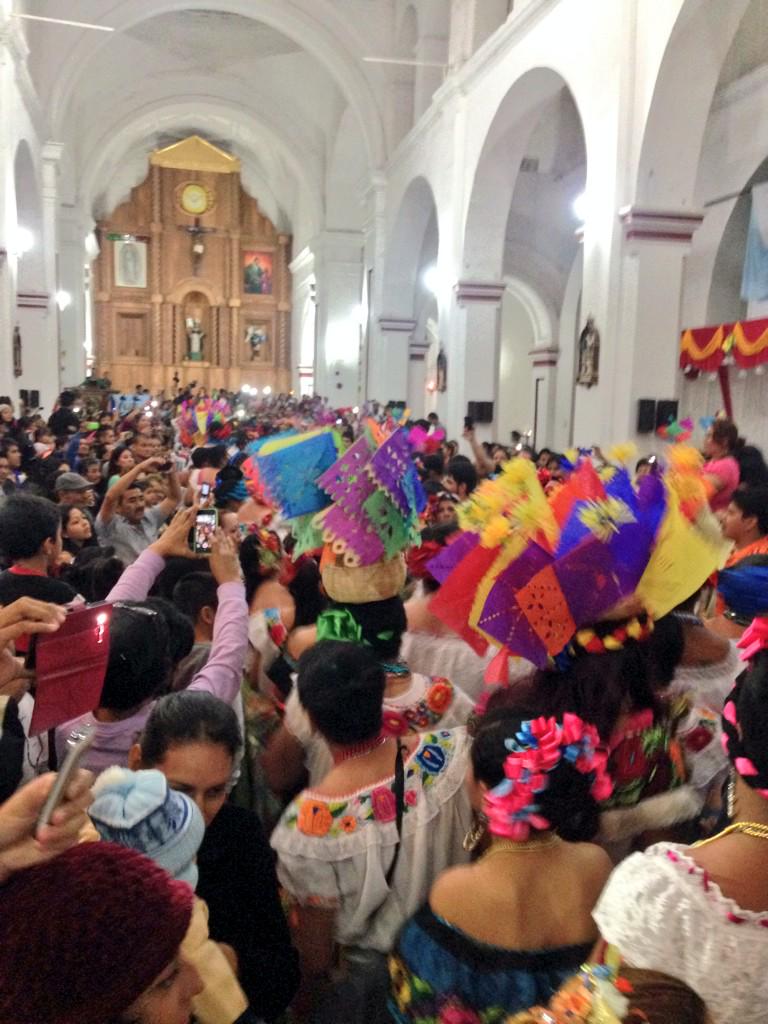 PaulMaHerrera's tweet photo. Que viva #ChiapaDeCorzo #Chiapas y sus tradiciones #FiestaGrande2015 #Chuntaes http://t.co/bLk6ofYR1B