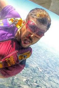 enowbrasil's tweet photo. #Radicalizando: Caio Castro publica foto do lado de fora de avião. VEM VER -> http://t.co/kznCcDvc2U http://t.co/srtskeeAeu