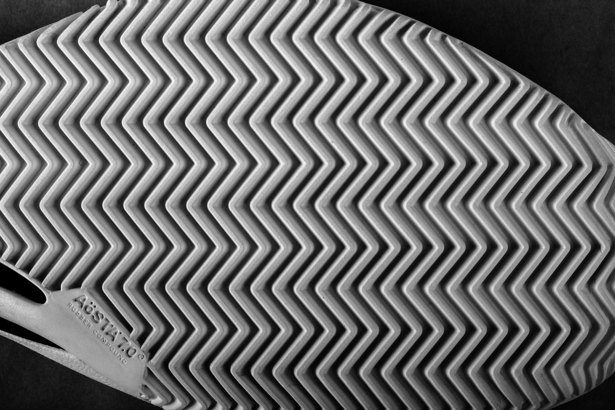 Nueva suela KSWISS Espiga HB.....
Que os parece?? :)