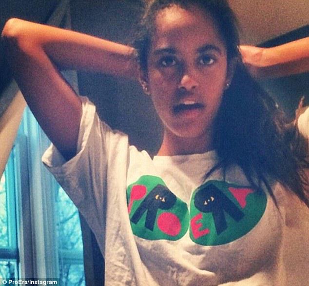 wattsa_matta's tweet photo. @AllenWest news to #MichelleObama n #Obama if #GhettoHo #Beyonce adoring #MaliaObama sent explicit pix to others ? https://t.co/kvpYnyOGaF