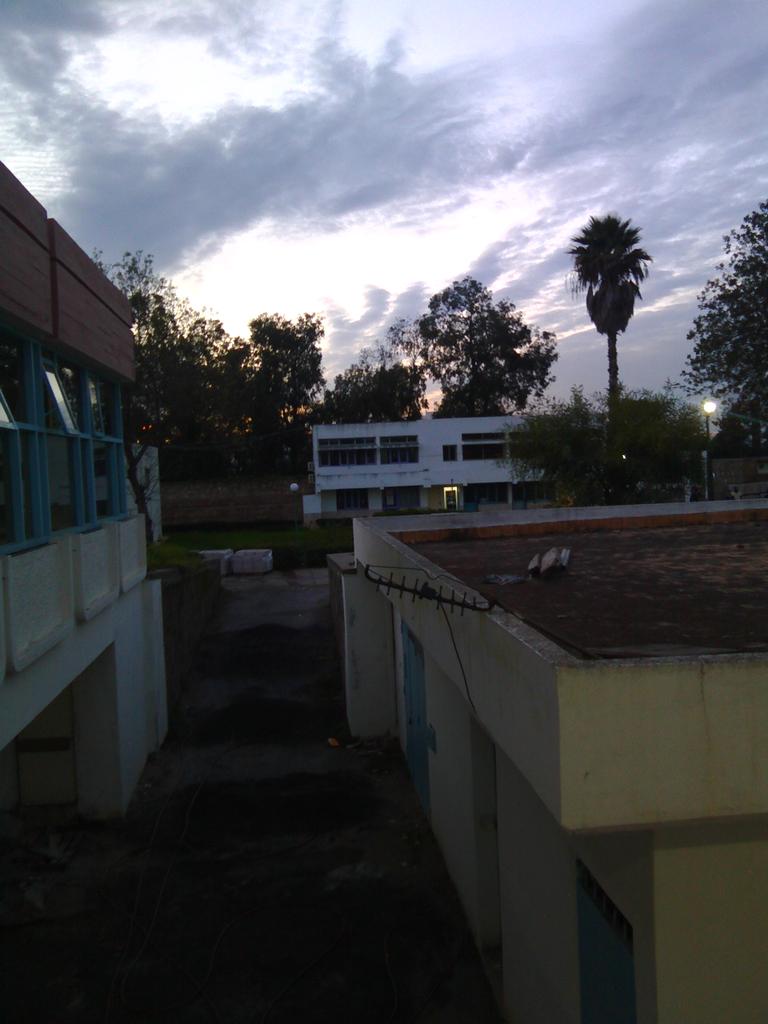 oualidBKS's tweet photo. #cus1 #Rabat http://t.co/itReuLVYl3