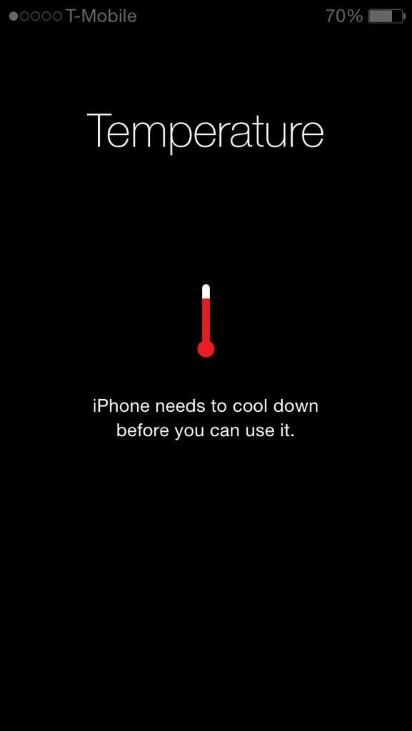 NedsOverEgypt's tweet image. Urm... @AppIeOfflciaI i think you may have this the wrong way round.  #chicago #notwarm #verycold