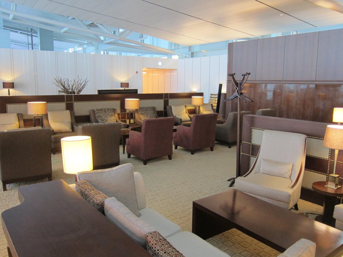 FirstBizFlights's tweet image. #AsianaAirlines #FirstClassLounge #FirstClassSeats