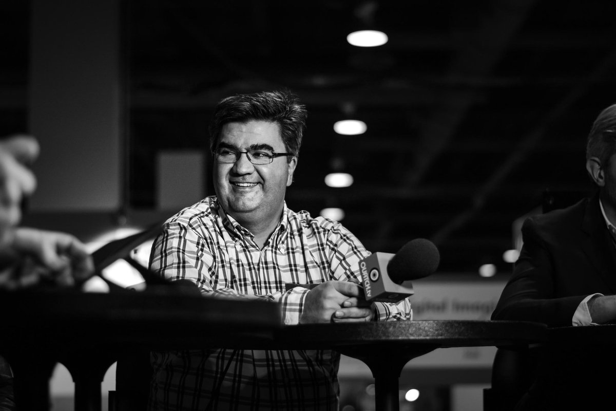 OUATCHaudio's tweet image. @DominiquedeAmorim  #Docapost discute domotique sur la #laquotidienneOUATCHtv  @alex_lenoir &amp;amp; @Gregoire_fr #CES2015