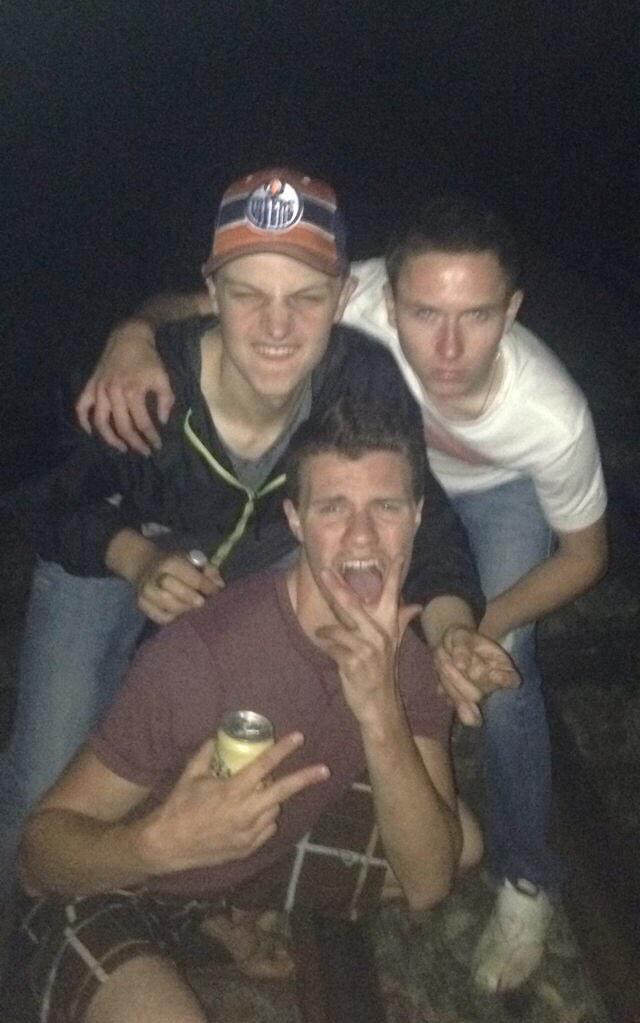 tkaczyk9's tweet image. Happy birthday to the boss in the white @Jake_Lewis9