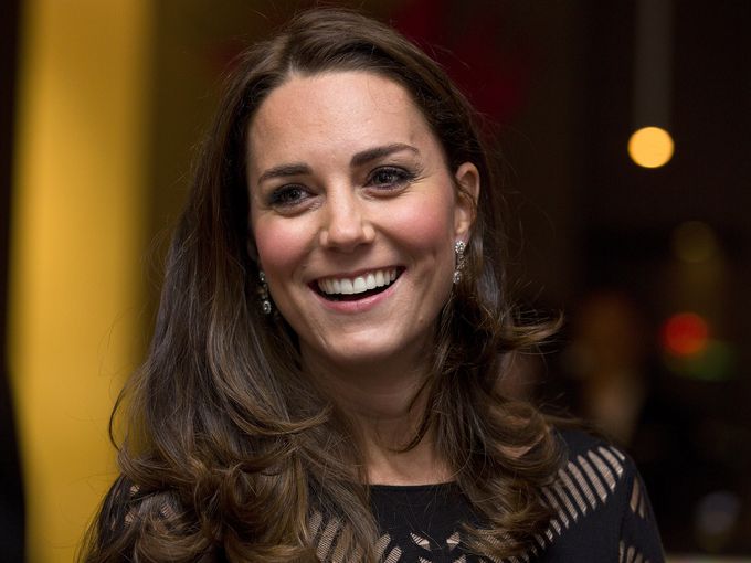 Happy Birthday 33 reasons we love you; pics  