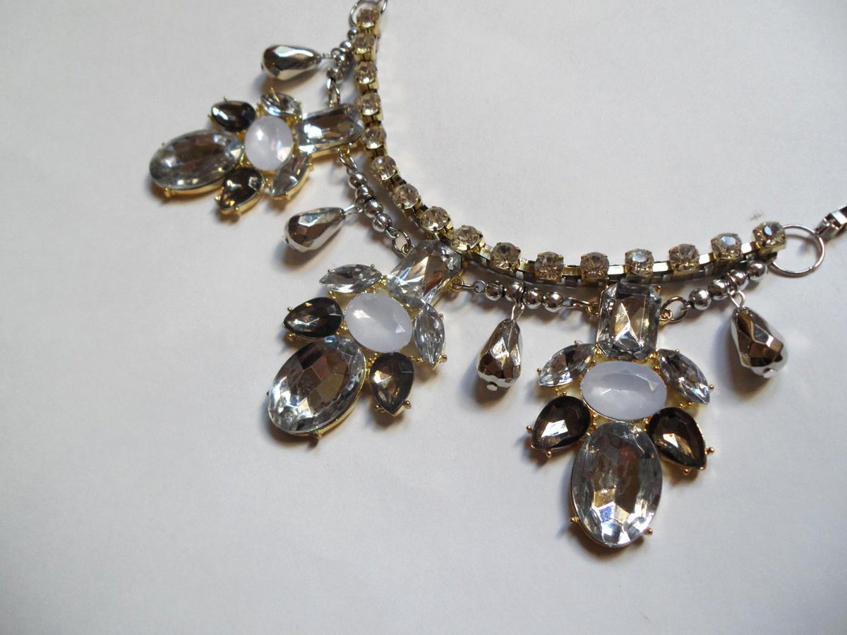 LyAComplementos's tweet image. 