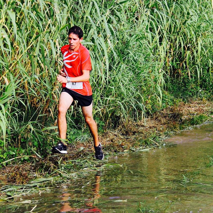 xavier__20's tweet photo. Proximament #Maratócostadaurada #training http://t.co/ho77U1NngL