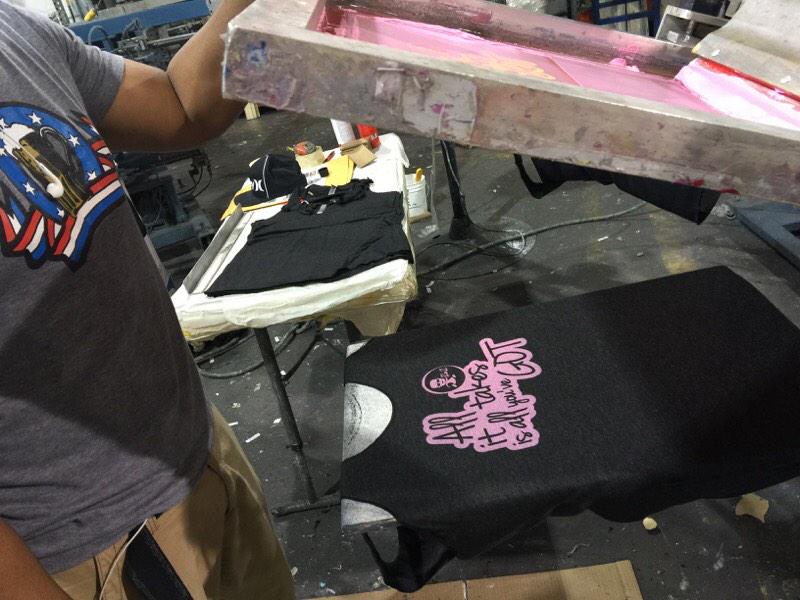 __NAMS__'s tweet photo. We will be @RunMiami for our official launch! #MiamiMarathon2015 #26.2 #13.1 #marathontraining #marathon #tshirt #run http://t.co/vqGRKy2PxO