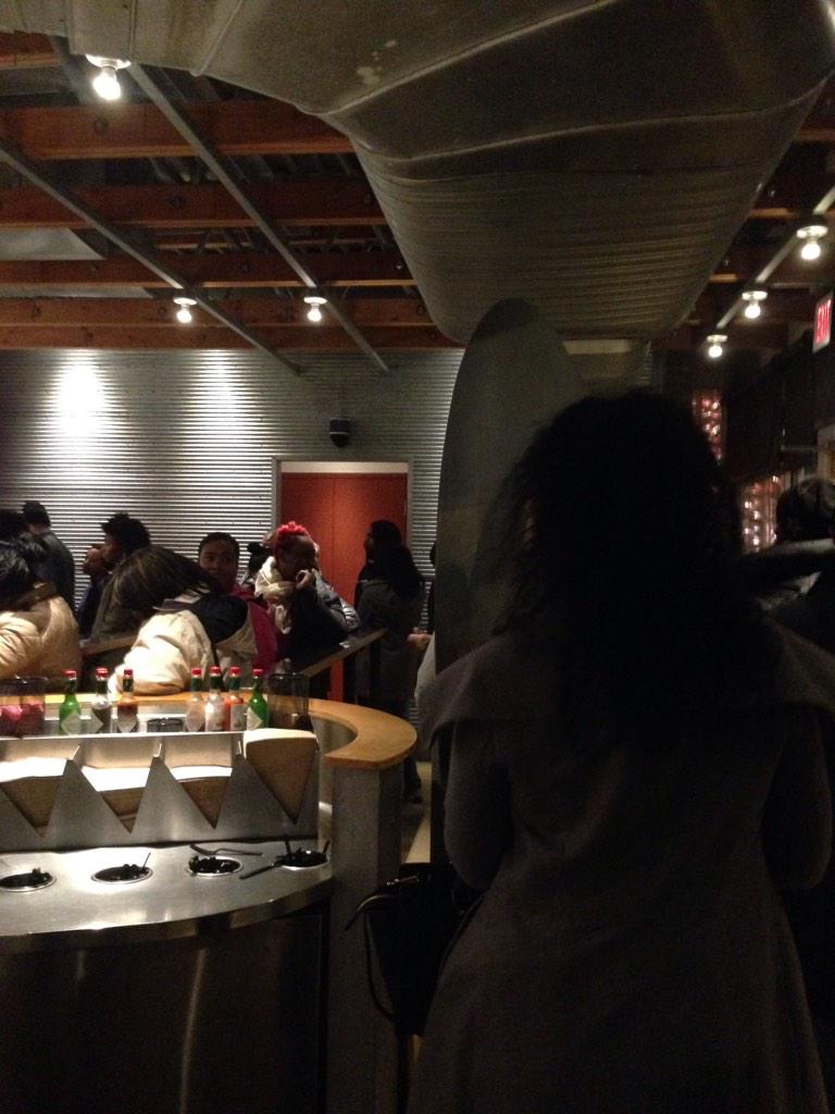 bratty__a's tweet image. Drove a town over to skip a long chipotle line....only to be greeted by THIS 😒 #dmvproblems