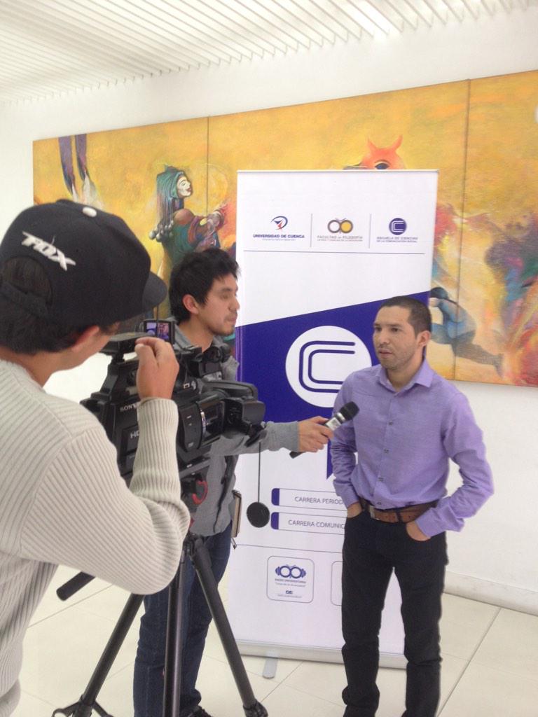 ivasesoria's tweet photo. TM @Empren_Com: @jclopezec da una entrevista previa a la presentación de su proyecto comunicacional. #emprendecom http://t.co/ysjaE2Xlmp