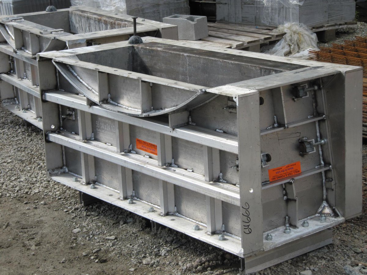 Big Block #retainingwall blocks produced with WTF aluminum #formwork. # concrete #precast #formaletas #construction, image size:1200x900
