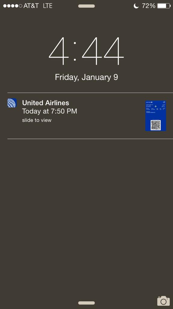 ManuallFocus's tweet photo. Always on #airplane mode ✈️💺🗽➡️🌄 #locomath http://t.co/AP8lsJIVvF