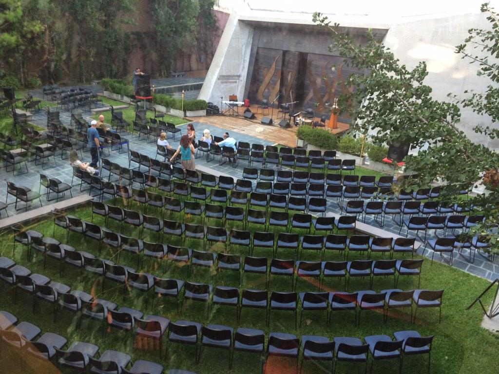 Recibiendo al Shabat  bajo las estrellas!!
En @comunidadamijai