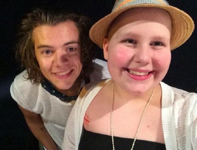 loftusdallas's tweet photo. we all love you, thanks for being a friend to us. fly high, beautiful 😔❤️ #RIPCaroline #WeLoveYouCaroline http://t.co/Mgim7CXNeF