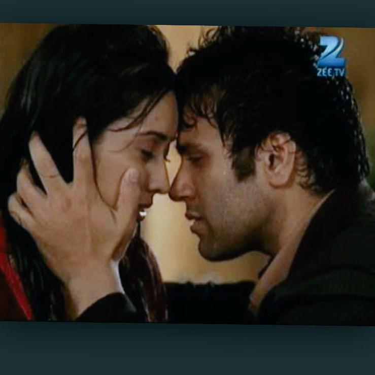 rithvikrd_'s tweet image. U guys made this Jodi possible both in reel and in real!! This is what gave us everything! Can&apos;t thank u guys enough!