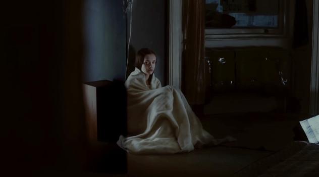 DarkncssFalls's tweet photo. Jane looked over at the door, seeing you peeking through. http://t.co/GCL1msdRAJ