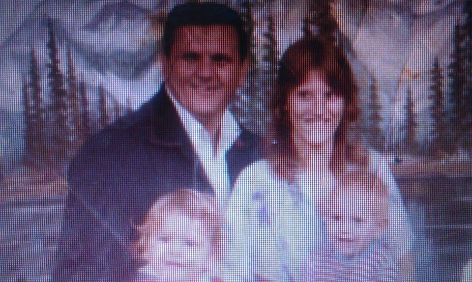 VineControlBand's tweet photo. In memory of Grandpa Tom Jones. http://t.co/zwKByS9oVG