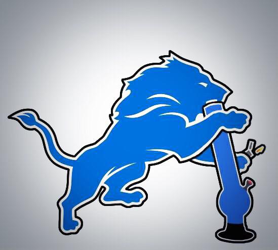 CockyStafford's tweet photo. Fuck it. It's the offseason and there is snow everywhere I look. #HighPride http://t.co/yRbOYQ6Chg