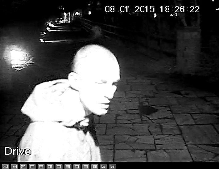 sara coxπ (@sarajcox) on Twitter photo These lads are robbing my brothers <a href="/rcoxART/">robert cox - Artist</a> house thurs night,Bolton/Ainsworth area. DO YOU RECOGNISE THEM? pls RT These lads are robbing my brothers <a href="/rcoxART/">robert cox - Artist</a> house thurs night,Bolton/Ainsworth area. DO YOU RECOGNISE THEM? pls RT