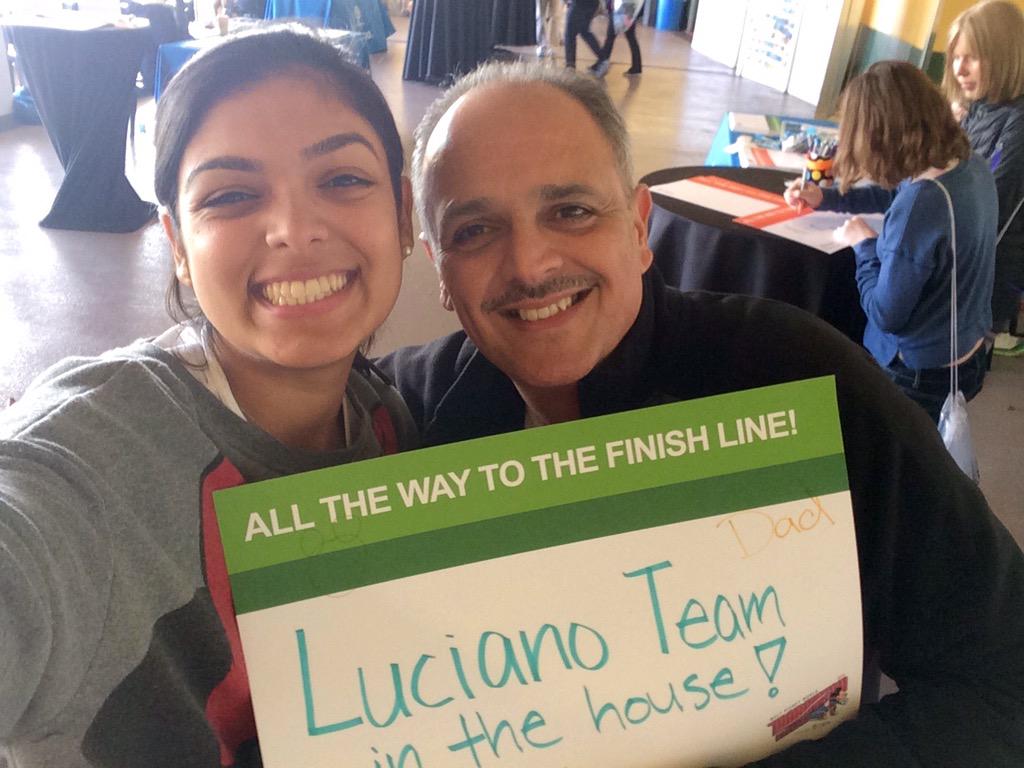 amandaluciano's tweet photo. ready to rock and roll. . . #TNTrunDisney #IAMTNT #DisneyHalfMarathon http://t.co/y8VIzvVcPj