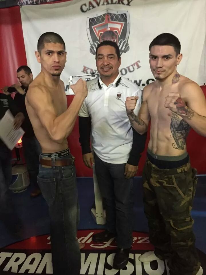 TRUBoxingHeadz's tweet photo. Angel Hernandez Vs Ray Ximenez #UndefeatedVsUndefeated #CKO5 #DFWBoxing "Support Your Local Boxing" http://t.co/YjnqbepI93