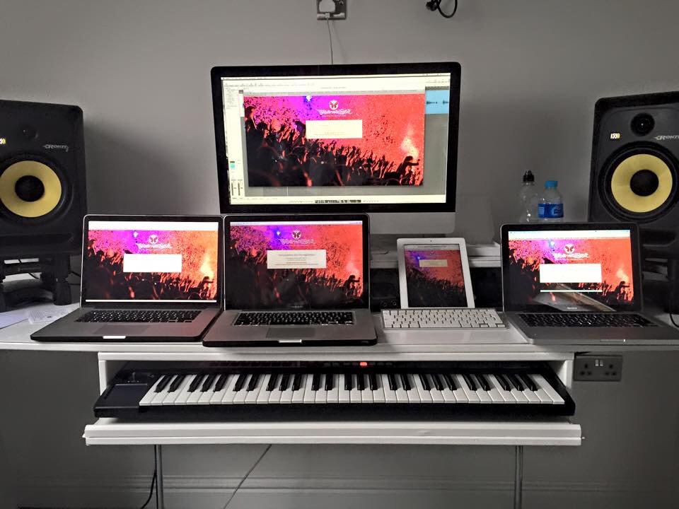 MrThomasMusic's tweet photo. This year..... @tomorrowland 2015 #prereg #itshappening #showmethetickets http://t.co/p0XFQEich8