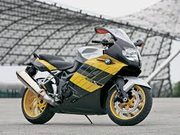 NjotoJr's tweet photo. Top 10 Fastest Motorcycles in the World 2014: 4/10 BMW K 1200S (278 km/hour) #MDLGunungPutri http://t.co/uBslQmbKTF