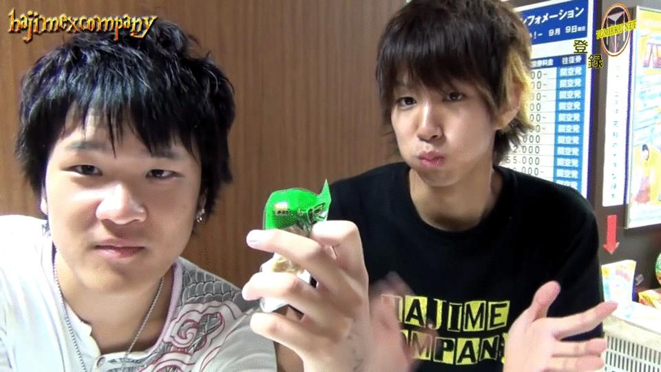 1222Nonblue's tweet photo. マホト&amp;てつや→RT
はじめしゃちょー＆トミック→ファボ

みんな押してねー！！ http://t.co/26Oq98QETd
